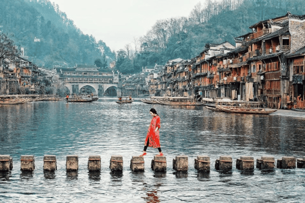 Du lịch Ân Thi – Trương Gia Giới – Phượng Hoàng Cổ Trấn 6N5Đ | Bay Vietjet Air