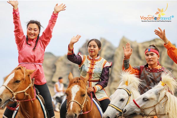Thưởng thức tuyệt kỹ trên lưng ngựa của anh hào nữ kiệt Nội Mông