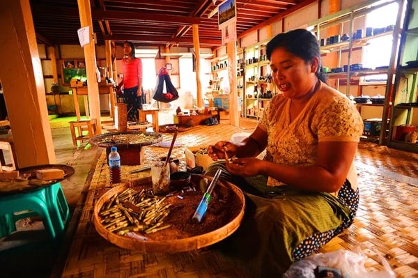 Myanmar - hanh trinh di ve phia mat troi