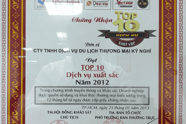 VACATION TRAVEL lọt Top 10 Dịch Vụ Xuất Sắc Toàn Quốc năm 2012