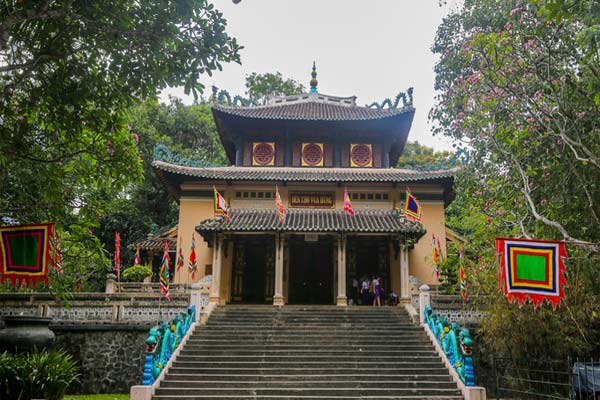 Bạn đã biết 3 ngôi đền thờ vua Hùng ở Sài Gòn chưa???