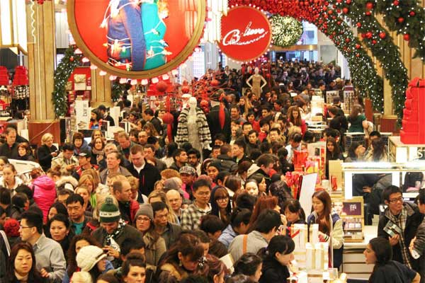 BLACK FRIDAY - NƯỚC MỸ TƯNG BỪNG MUA SẮM CUỐI NĂM