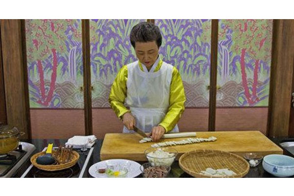 Truyền thống tính tuổi bằng súp của người Hàn Quốc
