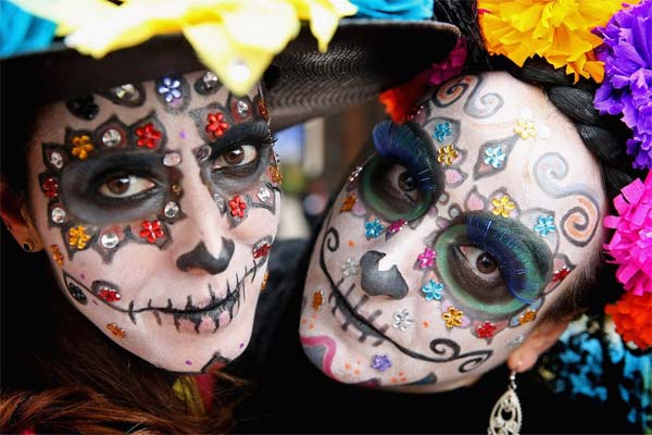 Halloween không phải là 'đặc sản' của nước Mỹ, các nước Châu Á cũng có lễ hội như thế!