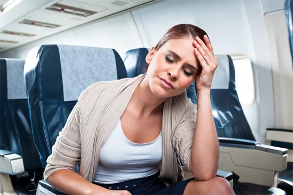 Những loại thuốc nên cân nhắc sử dụng khi phải đi lại bằng máy bay