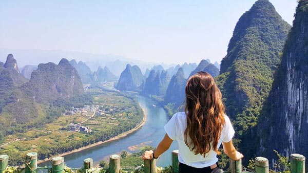 Ghé thăm 7 cổ trấn nghìn năm tuổi đẹp ngất ngây ở Trung Quốc
