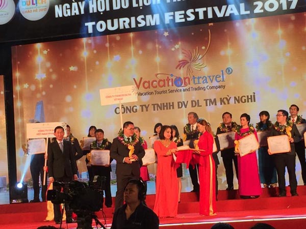 Vacation Travel nhiều năm liên tiếp nhận Giải thưởng Du Lịch TP.HCM 2016