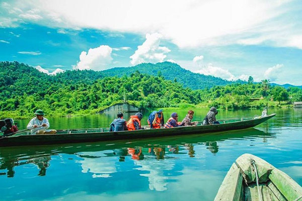 Bất ngờ trước vẻ đẹp của miền Tây xứ Nghệ