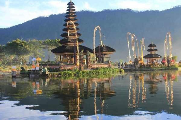 7 ngôi đền thiêng bạn nên check-in trong chuyến du lịch Bali