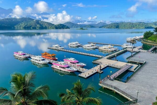 Tour Đài Loan 6N5Đ: Đài Bắc – Đài Trung – Cao Hùng | Tắm Khoáng & A Lý Sơn | Bay STARLUX 5★