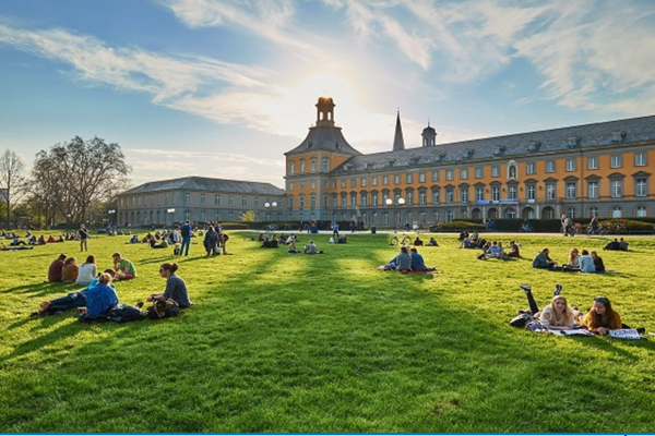 PHÁP – LUXEMBOURG  BỈ – HÀ LAN – ĐỨC THỜI GIAN: 10 NGÀY 08 ĐÊM