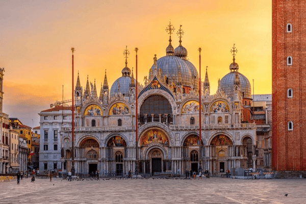 Tour Du Lịch Châu Âu 10 Ngày 9 đêm: Pháp – Thụy Sĩ – Ý – Vatican | Turkish Airlines