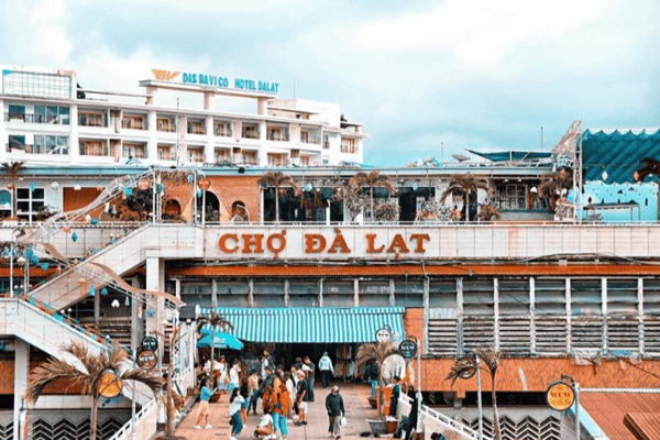 Tour Đà Lạt Săn Mây 3N3Đ | Langbiang Land – Quê Garden – Thung Lũng Các Vị Thần